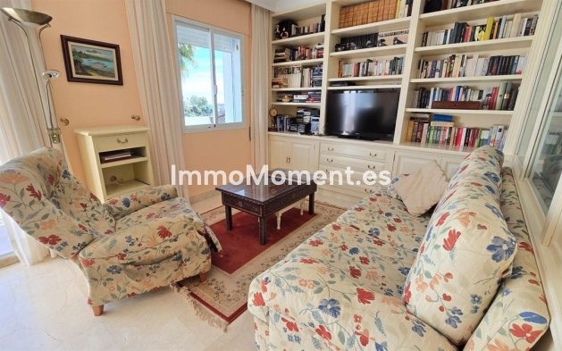 Resale - Apartment - Benahavís - La Quinta