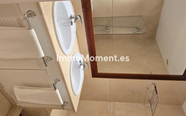 Resale - Apartment - Benahavís - La Quinta