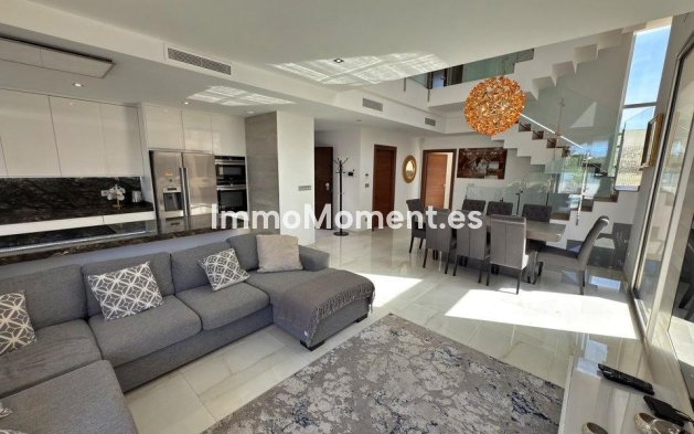 Resale - Detached villa - Orihuela - Villamartín