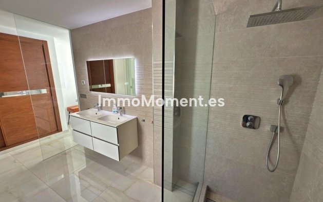 Resale - Detached villa - Orihuela - Villamartín