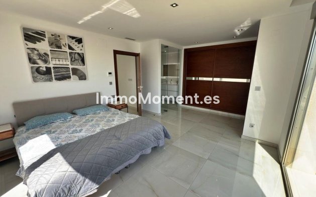 Resale - Detached villa - Orihuela - Villamartín