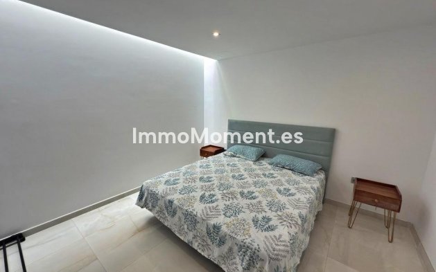 Resale - Detached villa - Orihuela - Villamartín