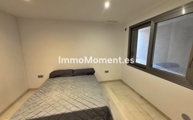 Resale - Detached villa - Orihuela - Villamartín