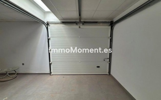 Resale - Detached villa - Orihuela - Villamartín