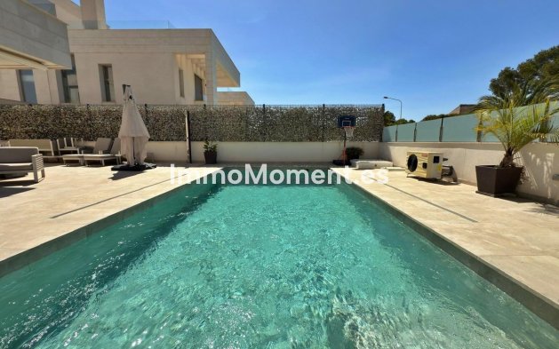 Resale - Detached villa - Orihuela - Villamartín