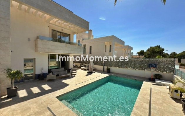 Resale - Detached villa - Orihuela - Villamartín