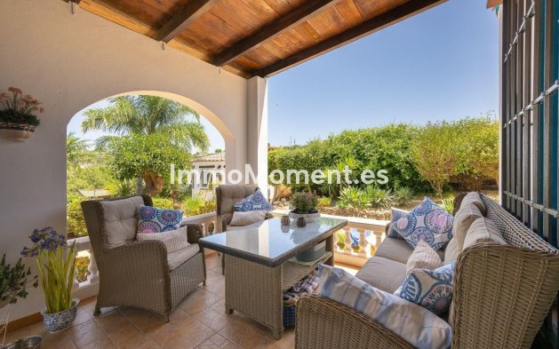 Resale - Detached villa - Inland  - Alhaurín el Grande Centro