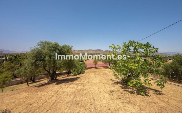 Resale - Detached villa - Inland  - Alhaurín el Grande Centro