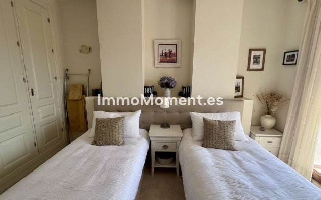 Resale - Townhouse - New Golden Mile