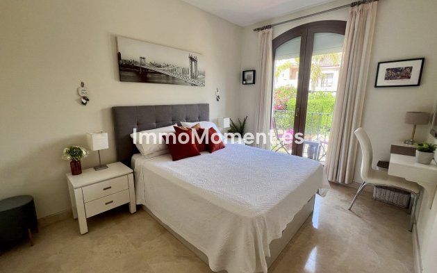 Resale - Townhouse - New Golden Mile