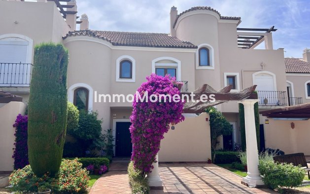 Resale - Townhouse - New Golden Mile
