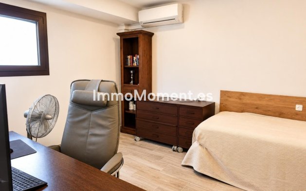 Resale - Detached villa - Marbella - Guadalmina Alta