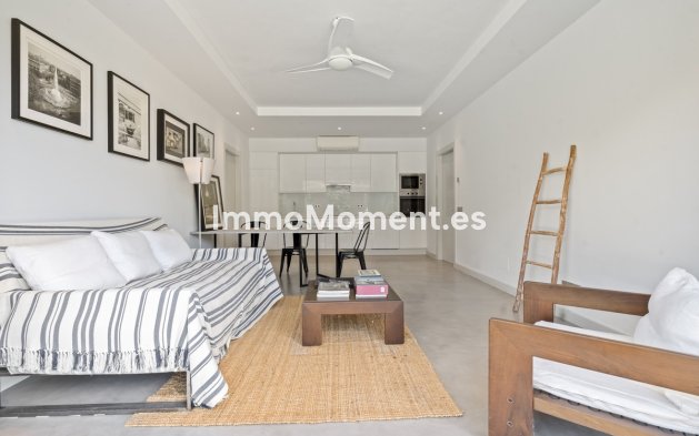 Resale - Detached villa - Benahavís - El Madroñal