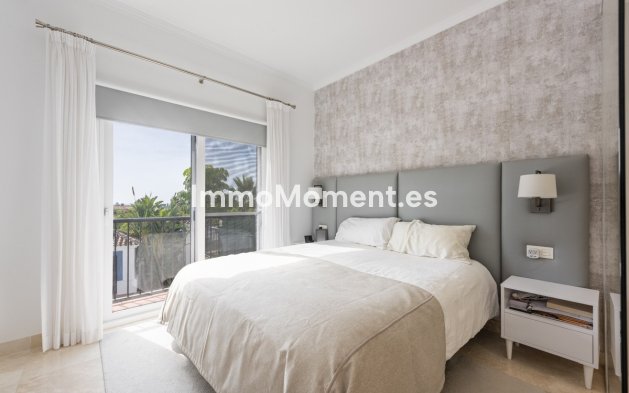 Resale - Apartment - Benahavís - Benahavís Centro