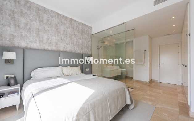 Resale - Apartment - Benahavís - Benahavís Centro