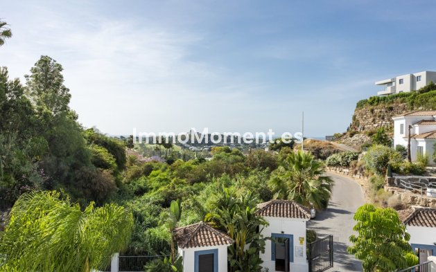 Resale - Apartment - Benahavís - Benahavís Centro