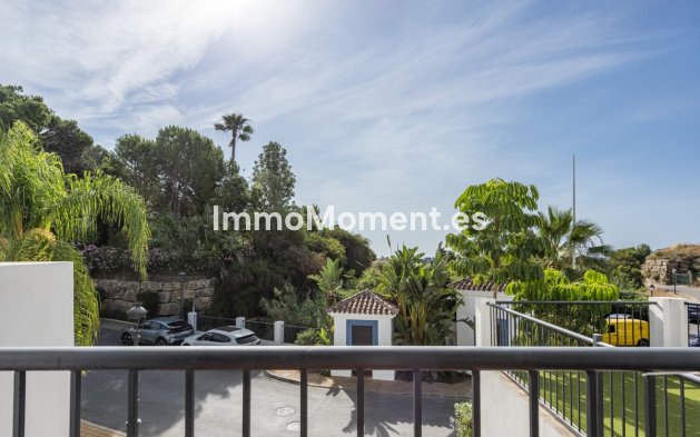 Resale - Apartment - Benahavís - Benahavís Centro