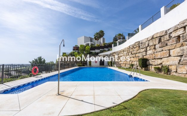 Resale - Apartment - Benahavís - Benahavís Centro