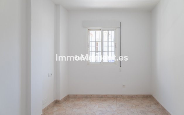Bestaande woning - Appartement - Binnenland  - Alhaurín de la Torre