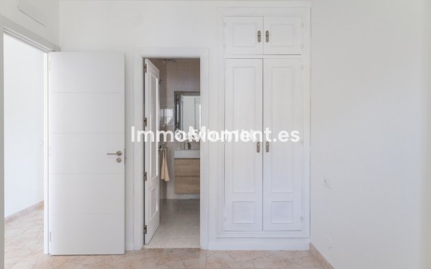Bestaande woning - Appartement - Binnenland  - Alhaurín de la Torre