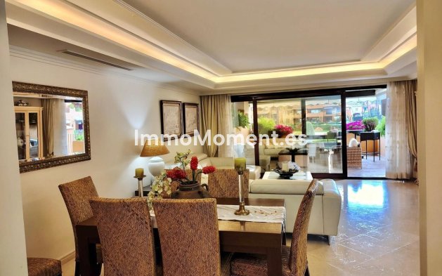 Wiederverkauf - Wohnung - Estepona  - Estepona Centro