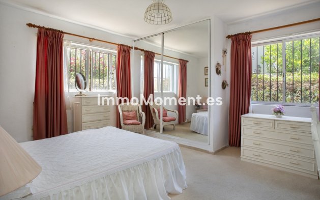 Wiederverkauf - Freistehende Villa - Marbella - Guadalmina Baja