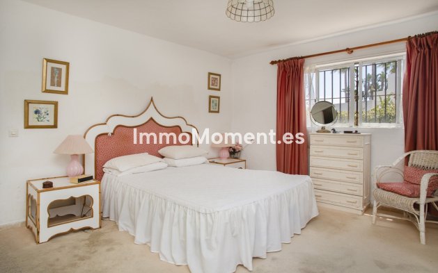 Wiederverkauf - Freistehende Villa - Marbella - Guadalmina Baja