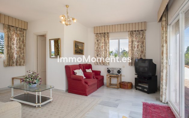 Wiederverkauf - Freistehende Villa - Marbella - Guadalmina Baja