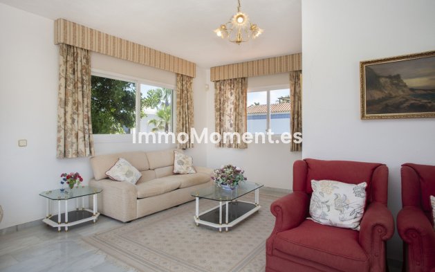 Wiederverkauf - Freistehende Villa - Marbella - Guadalmina Baja