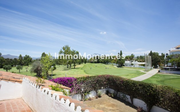Wiederverkauf - Freistehende Villa - Marbella - Guadalmina Baja