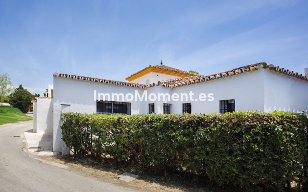 Wiederverkauf - Freistehende Villa - Marbella - Guadalmina Baja