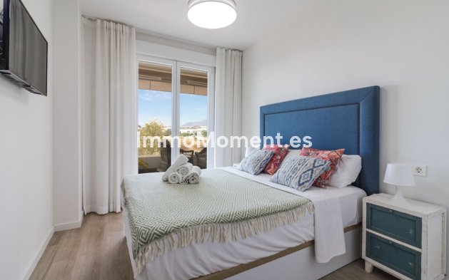 Resale - Apartment - Marbella - Nueva Andalucía