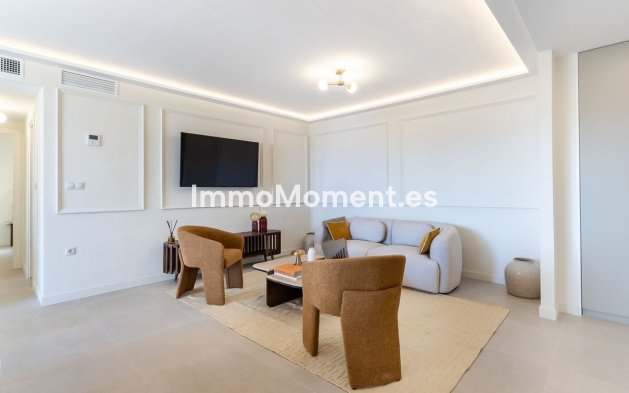 Resale - Apartment - Marbella - Las Chapas
