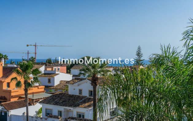 Resale - Apartment - Marbella - Las Chapas