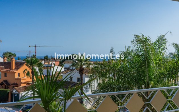 Resale - Apartment - Marbella - Las Chapas