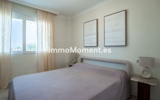 Resale - Apartment - Marbella - Las Chapas
