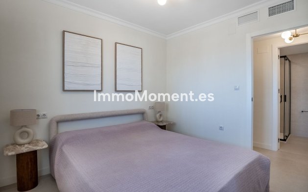 Resale - Apartment - Marbella - Las Chapas