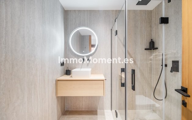 Reventa - Apartamento - Estepona  - Estepona Centro
