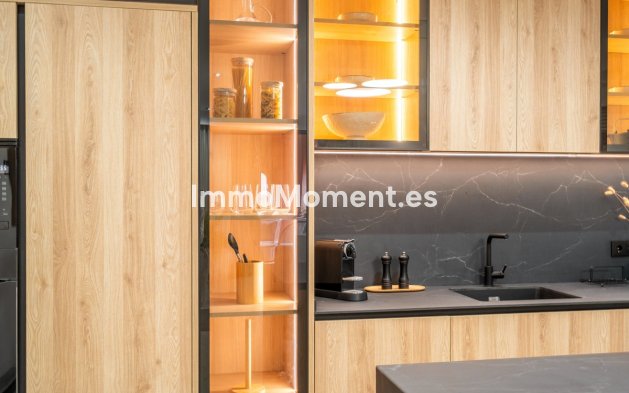 Reventa - Apartamento - Estepona  - Estepona Centro