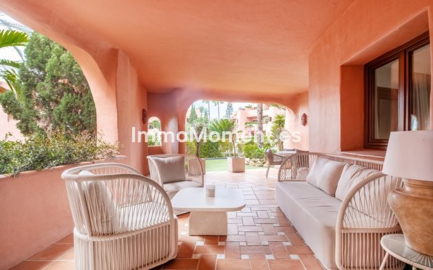 Reventa - Apartamento - Estepona  - Estepona Centro