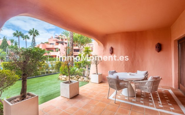 Reventa - Apartamento - Estepona  - Estepona Centro