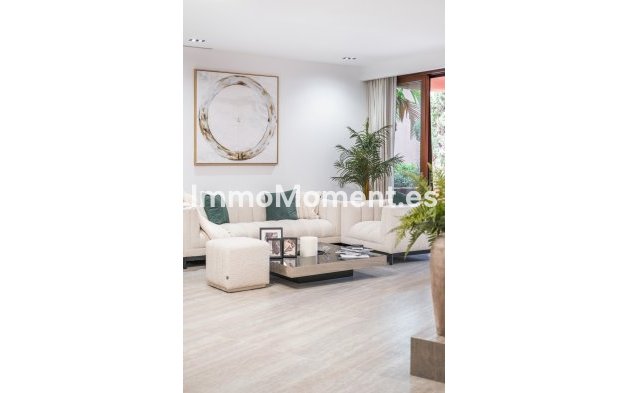Reventa - Apartamento - Estepona  - Estepona Centro