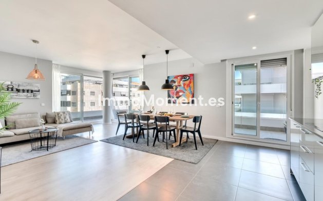 Resale - Apartment - Marbella - La Campana