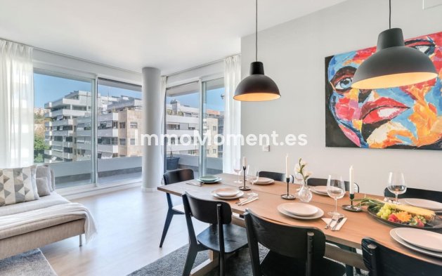 Resale - Apartment - Marbella - La Campana
