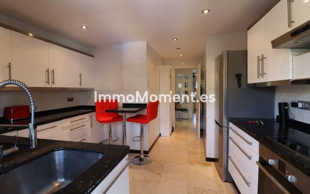 Resale - Apartment - Marbella - Marbella Centro