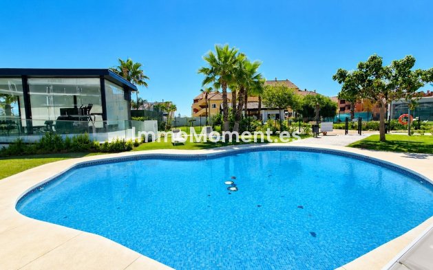 Bestaande woning - Appartement - Manilva
