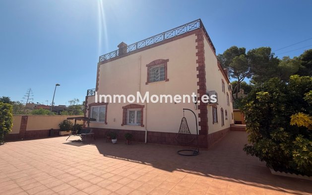 Reventa - Villa independiente - Torrevieja - Torrevieja Centro