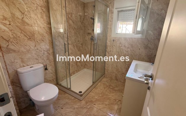 Reventa - Villa independiente - Torrevieja - Torrevieja Centro
