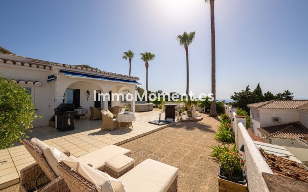 Wiederverkauf - Freistehende Villa - Benalmadena - Benalmadena Centro