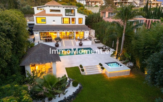 Resale - Detached villa - Marbella - Nueva Andalucía